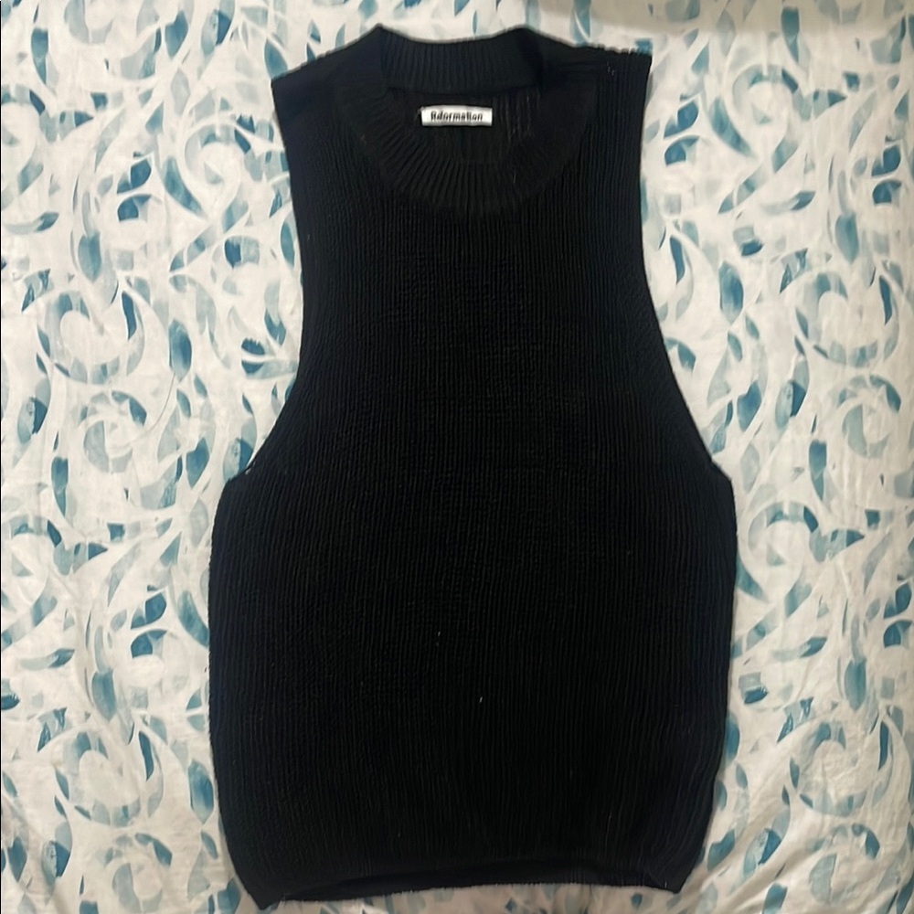 REFORMATION Black knit Sleeveless Muscle Top XS